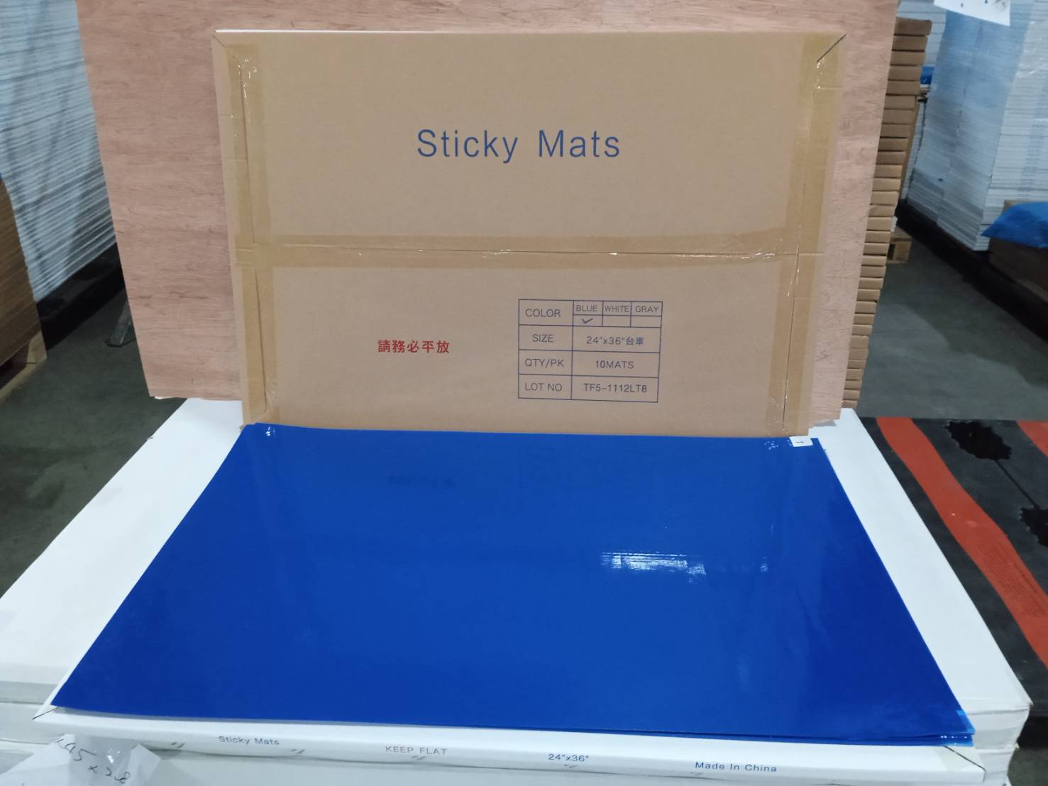 3.F-LT8 腳踏黏墊 24"*36" 台車 28UM