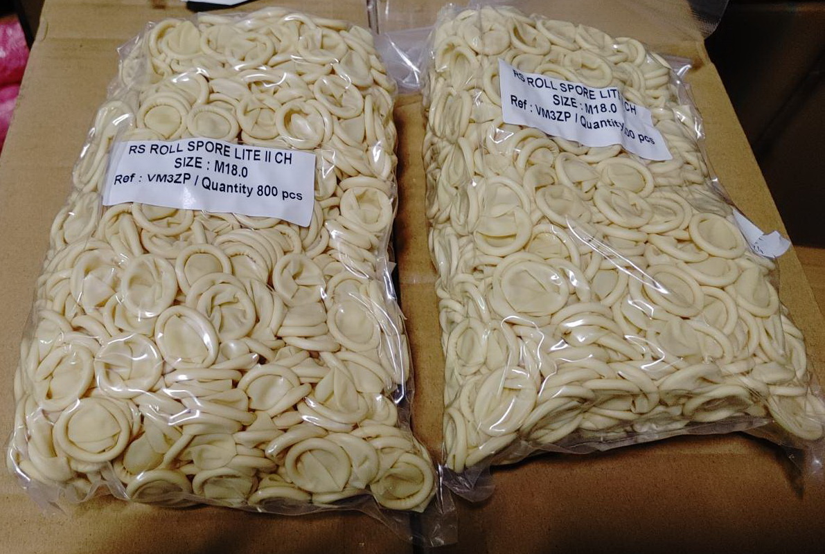 7.F-VS3ZP Suzuki乳膠黃色無粉靜電指套