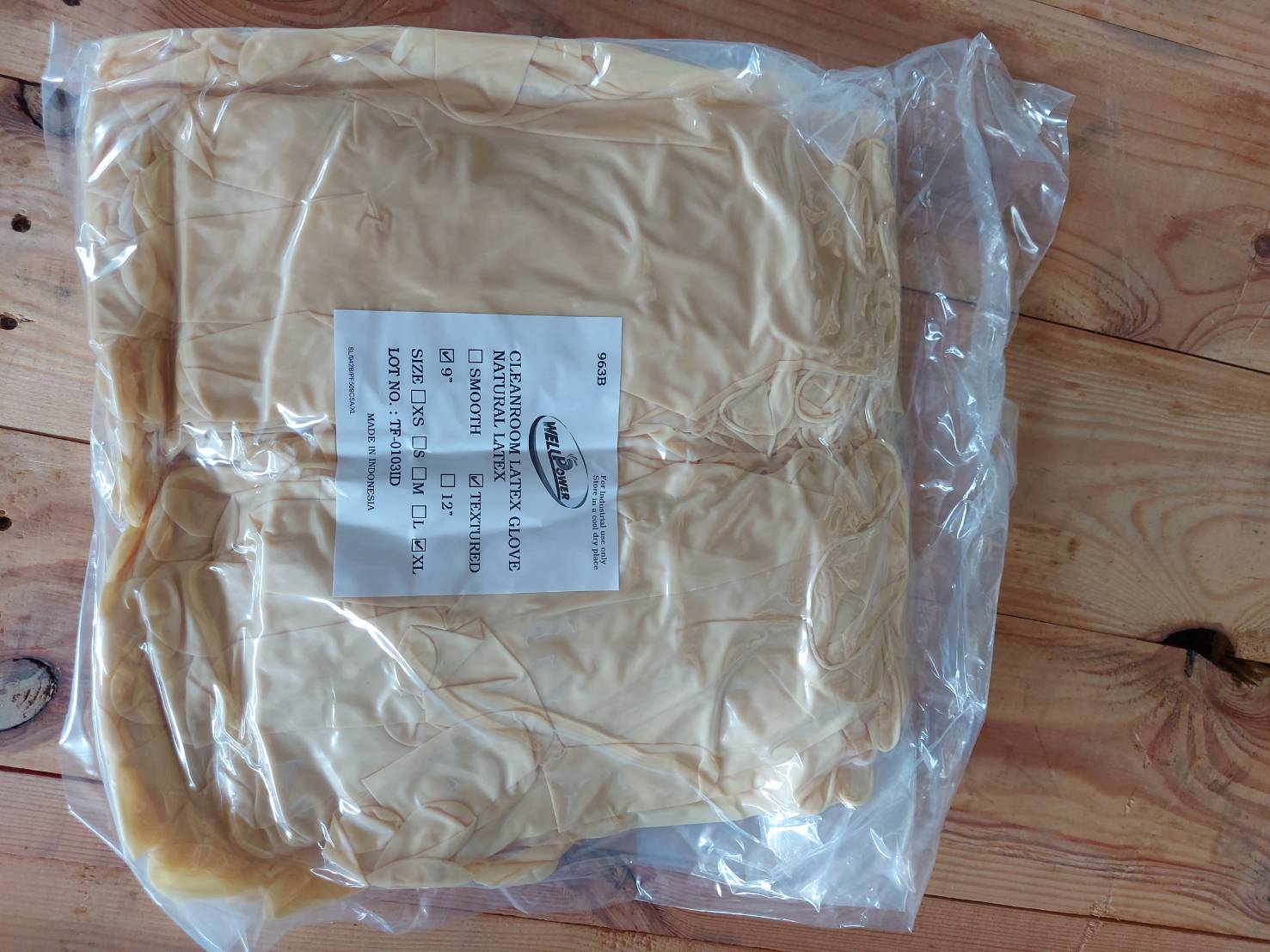 7.F-963B 9"乳膠 6.3G 手套 真空