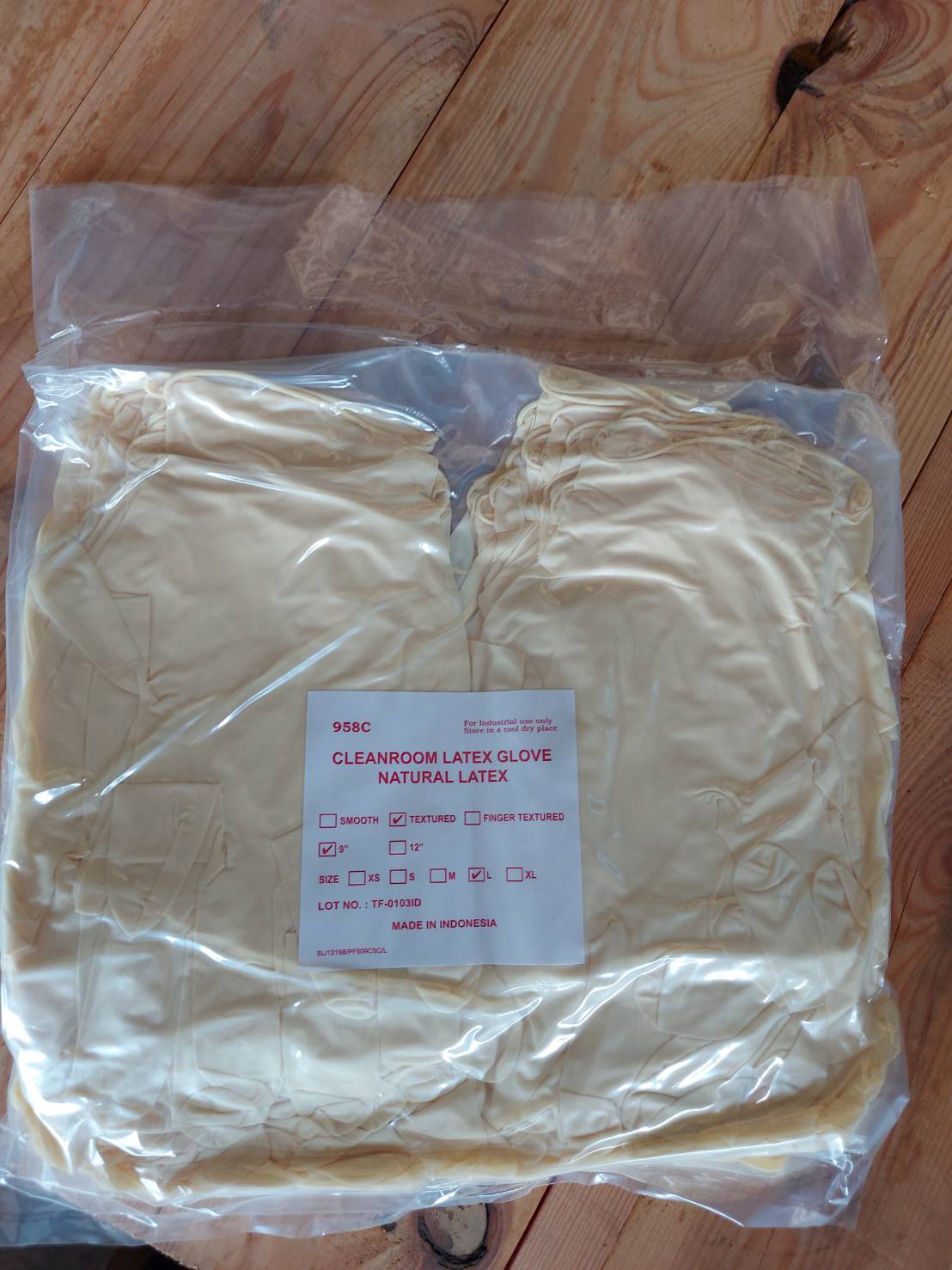 5.F-958C 9"乳膠 5.8G 手套 真空