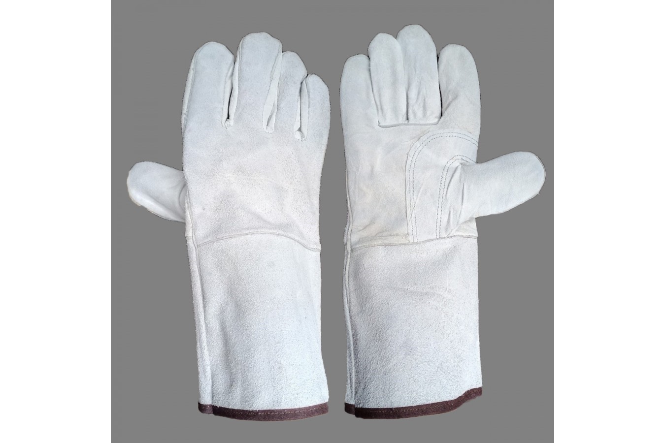 17.F-皮手套-AA1P-加內襯虎口加強