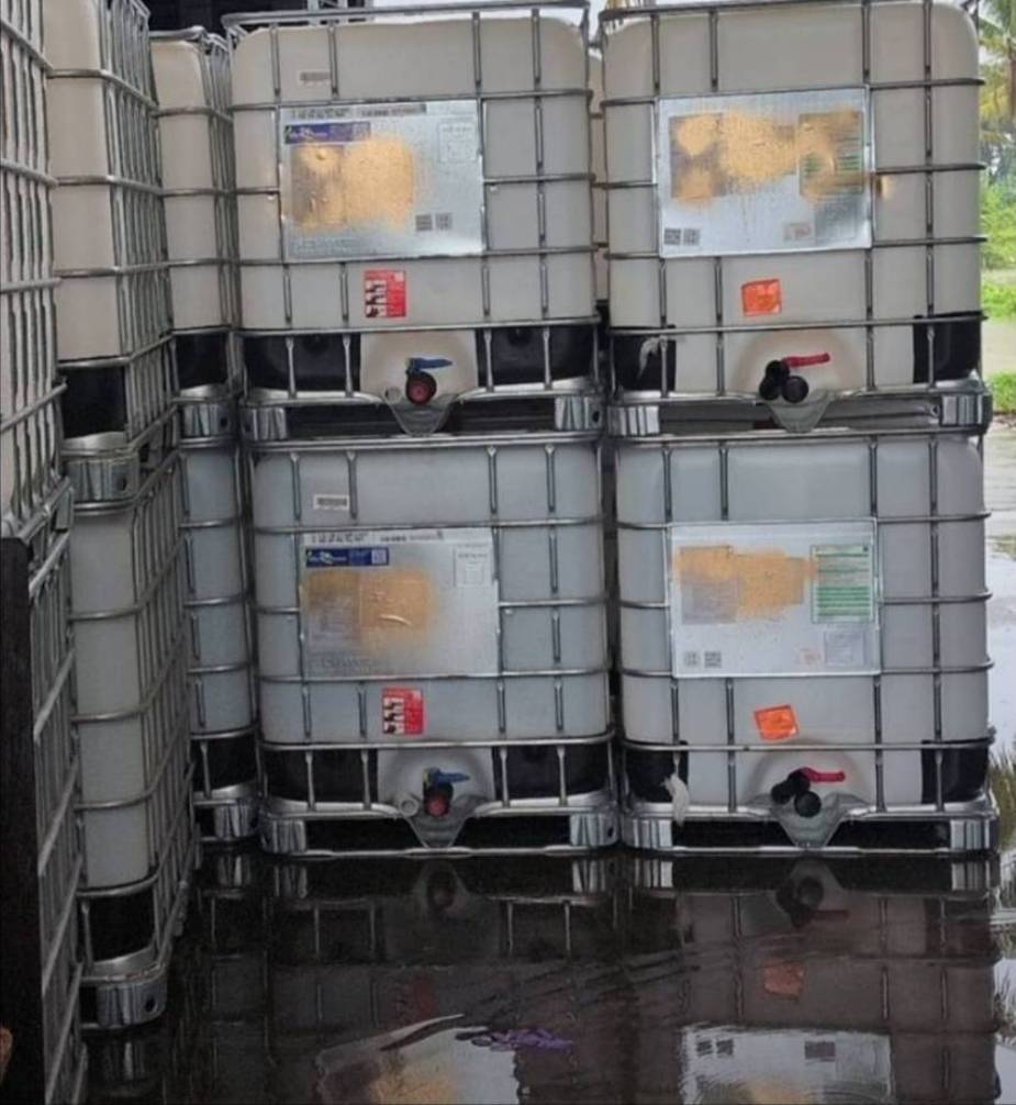 《沒清洗》中古IBC化工桶【X】TJ013沒洗(原裝內容物:水性油漆底漆(無毒可水洗))