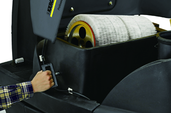 15. X-KM 100/100 電池(6V*4電池) 德國凱馳駕駛式掃地機