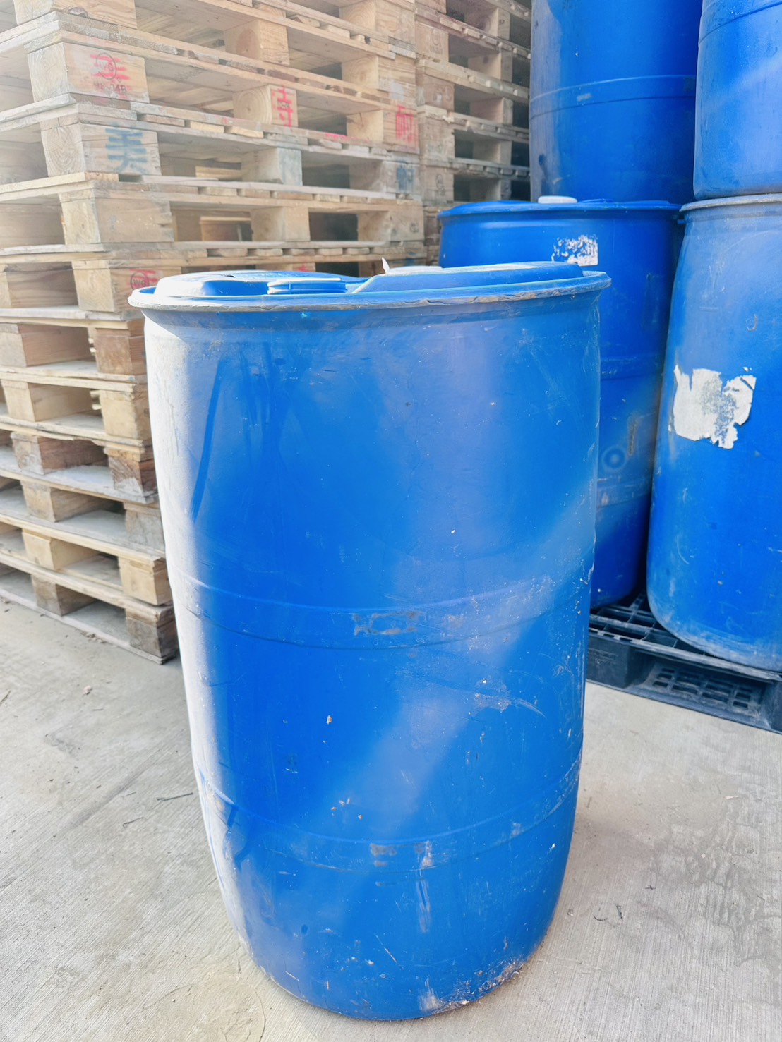 4.中古200L凸面藍桶(沒清洗)【D】B298(原裝食用焦糖色素)