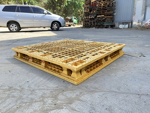 中古塑膠棧板(二手塑膠棧板) 100 x 110 x 13 (cm)