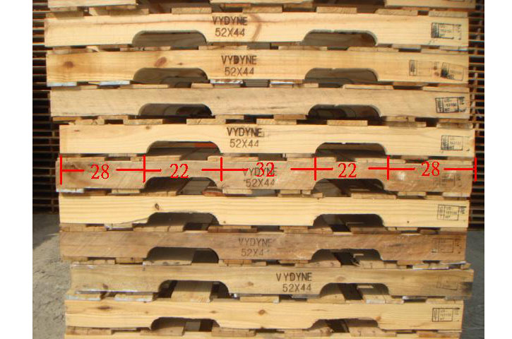 美式棧板-挖洞132 x 112 (cm)